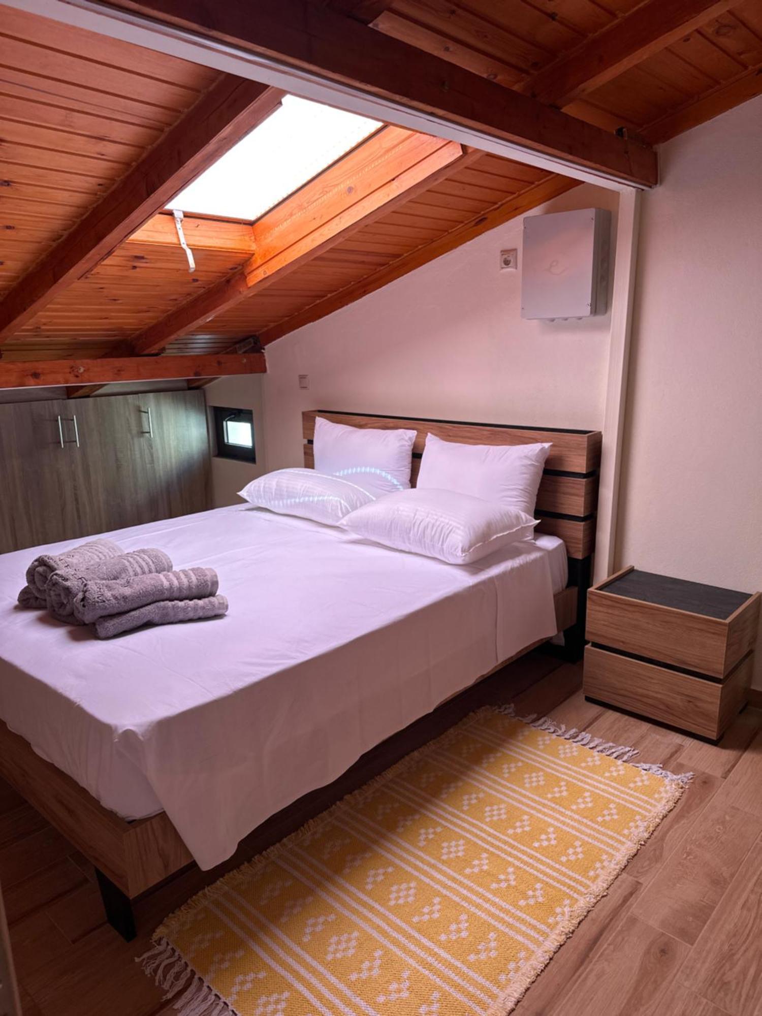 Paris Apartment Néa Khilí Εξωτερικό φωτογραφία